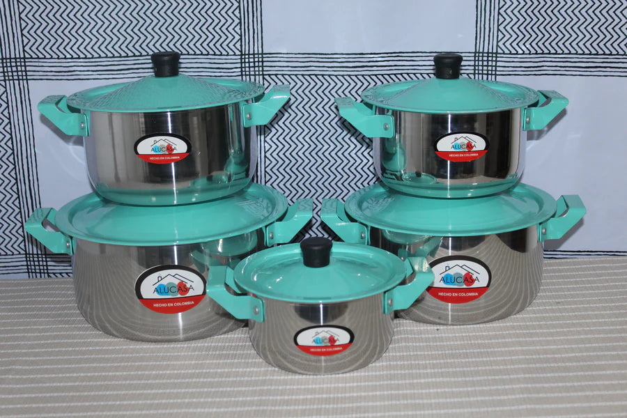 Juego de Ollas en Aluminio con Tapa Color Agua Marina