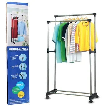 Tendero de ropa doble